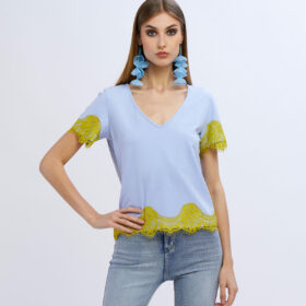 T-SHIRT SCOLLO V