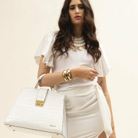 MAGLIA CON VOULANT